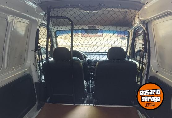 Utilitarios - Renault FURGON 2017 GNC 236000Km - En Venta