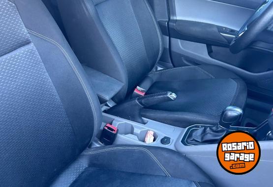 Autos - Volkswagen POLO HIGHLINE 1.6 AT 2019 Nafta 105000Km - En Venta