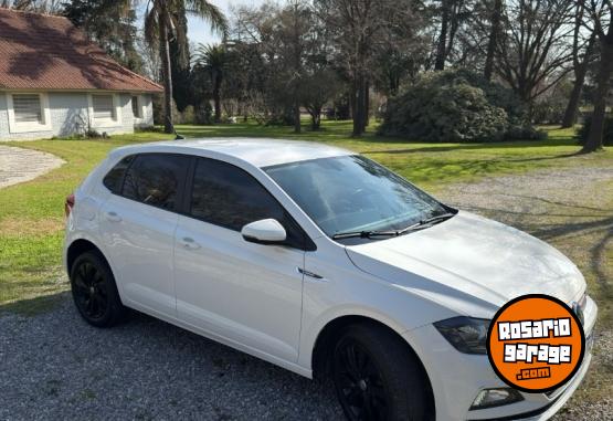 Autos - Volkswagen POLO HIGHLINE 1.6 AT 2019 Nafta 105000Km - En Venta