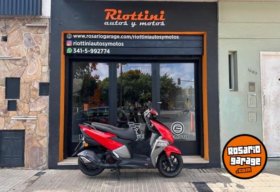 Motos - TVS NTORQ 125 2023 Nafta 1550Km - En Venta