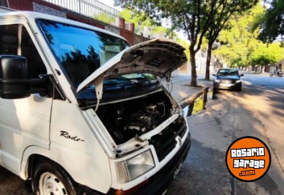 Utilitarios - Renault Trafic Rodeo 1997 Diesel 140000Km - En Venta
