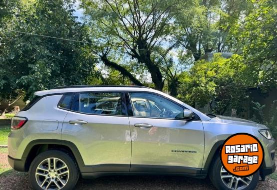 Camionetas - Jeep JEEP COMPASS 2020 Nafta 136000Km - En Venta