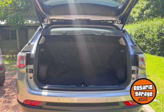 Camionetas - Jeep JEEP COMPASS 2020 Nafta 136000Km - En Venta