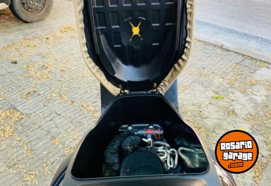 Motos - SYM FIDDLE 150 S 2021 Nafta 10500Km - En Venta