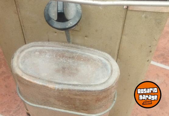 Hogar - Estufa a kerosene antigua! Con tanque de vidrio. Buen estado. Funciona. - En Venta