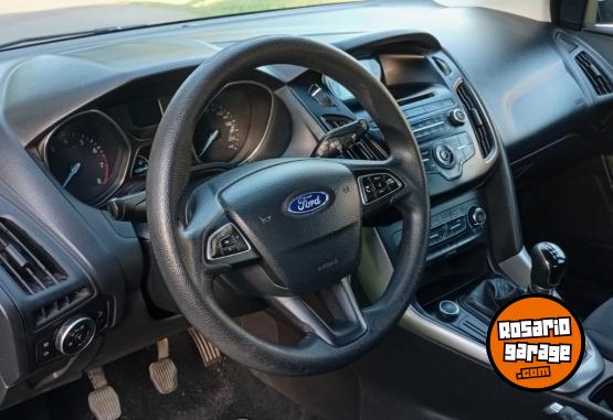 Autos - Ford FOCUS 2017 GNC 130000Km - En Venta