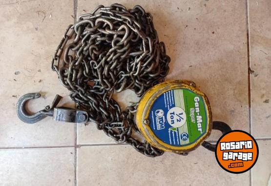 Herramientas - Aparejo manual de 1/2 TOM  con cadena - En Venta