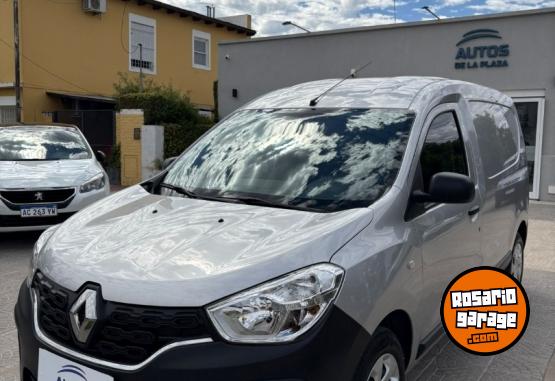 Utilitarios - Renault Renault Kangoo Express 2023 Nafta 8000Km - En Venta