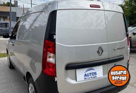Utilitarios - Renault Renault Kangoo Express 2023 Nafta 8000Km - En Venta