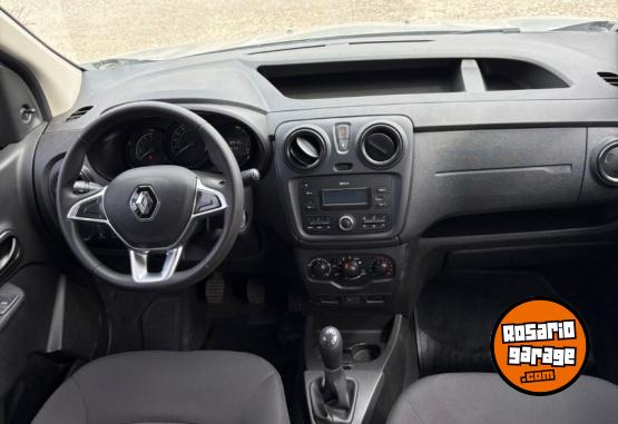Utilitarios - Renault Renault Kangoo Express 2023 Nafta 8000Km - En Venta