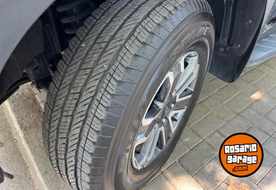 Camionetas - Ford Ranger XLT 2023 Diesel 8000Km - En Venta