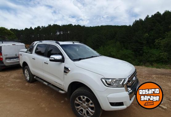 Camionetas - Ford Ranger l�mites 4x4 AT 2016 Diesel 195000Km - En Venta