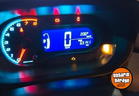 Autos - Chevrolet ONIX ltz 2017 Nafta 63500Km - En Venta