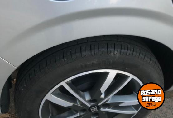 Autos - Fiat Cronos Precision 2023 Nafta 24800Km - En Venta