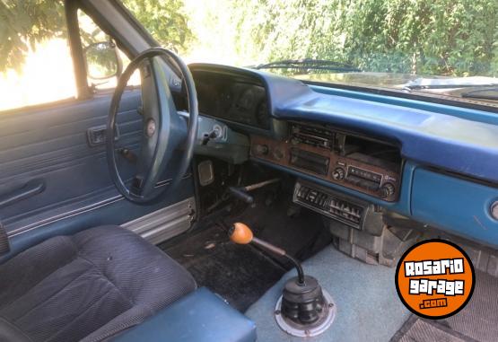 Camionetas - Toyota Hilux 1983 Diesel 111111Km - En Venta