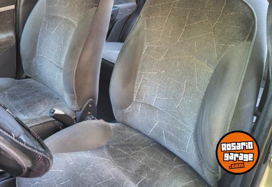 Autos - Fiat Siena 2005 GNC 319000Km - En Venta