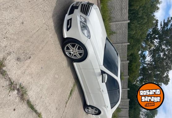 Autos - Mercedes Benz E 350 2011 Nafta 145000Km - En Venta