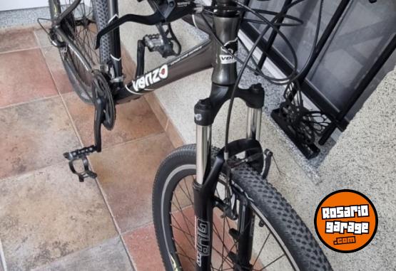 Deportes - Vendo bicicleta Venzo - En Venta