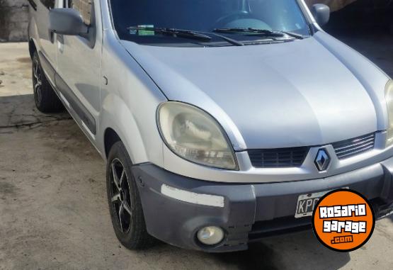 Utilitarios - Renault Kangoo furg�n Conford 2011 GNC 235000Km - En Venta