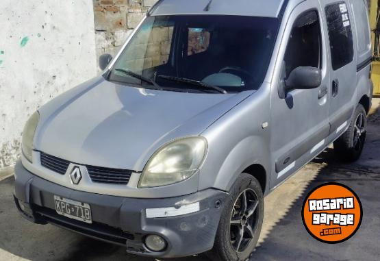 Utilitarios - Renault Kangoo furg�n Conford 2011 GNC 235000Km - En Venta