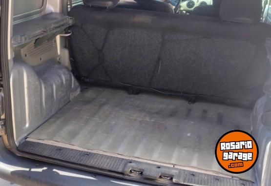 Utilitarios - Renault Kangoo furg�n Conford 2011 GNC 235000Km - En Venta