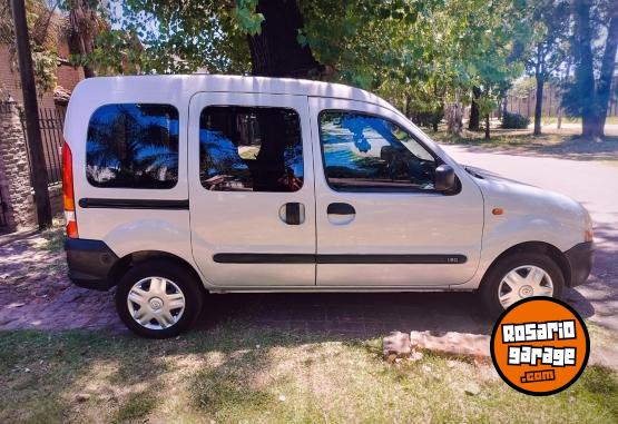 Utilitarios - Renault Kangoo 2005 Diesel 179000Km - En Venta