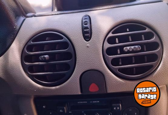 Utilitarios - Renault Kangoo 2005 Diesel 179000Km - En Venta