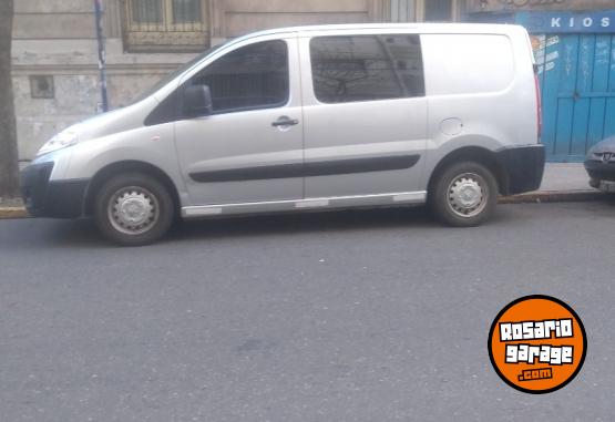 Utilitarios - Peugeot Expert 2016 Diesel 123000Km - En Venta
