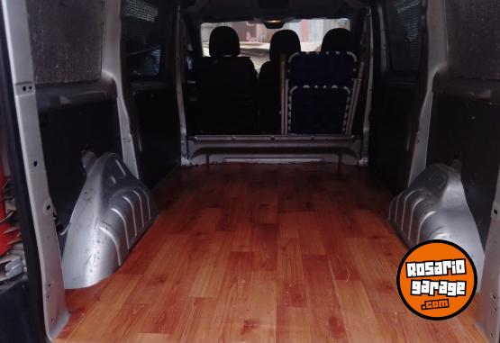 Utilitarios - Peugeot Expert 2016 Diesel 123000Km - En Venta