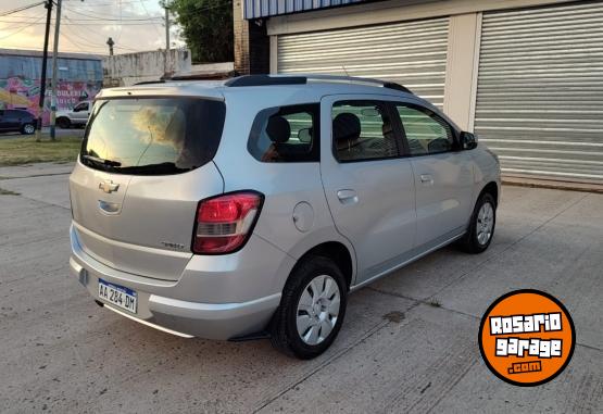 Autos - Chevrolet Spin LT 2017 Nafta 91000Km - En Venta