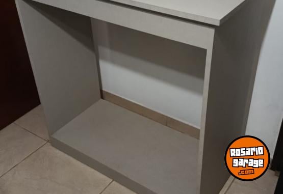 Otros - PERCHERO ISLA para negocio / POCO USO / (Detalles en descripci�n) - En Venta