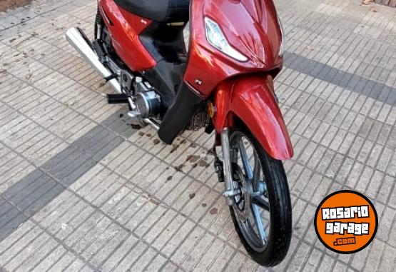Motos - Motomel BLITZ PLUS 2024 Nafta 4000Km - En Venta