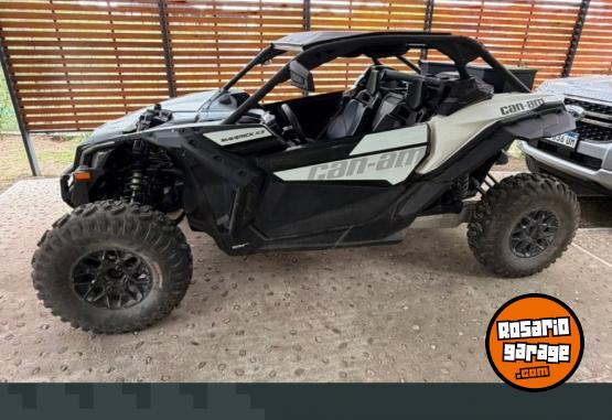 Cuatris y UTVs - Can Am Maverick x3 Turbo r 2017  4600Km - En Venta