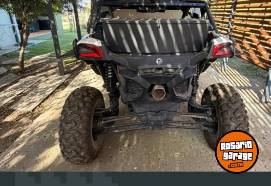 Cuatris y UTVs - Can Am Maverick x3 Turbo r 2017  4600Km - En Venta
