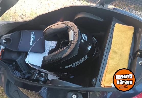 Motos - Kymco 250 2014 Nafta 24000Km - En Venta