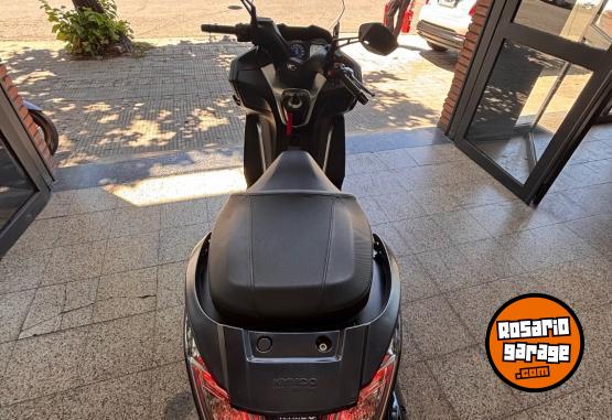 Motos - Kymco Downtown 2023 Nafta 4600Km - En Venta