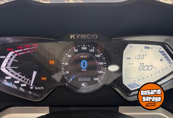 Motos - Kymco Downtown 2023 Nafta 4600Km - En Venta