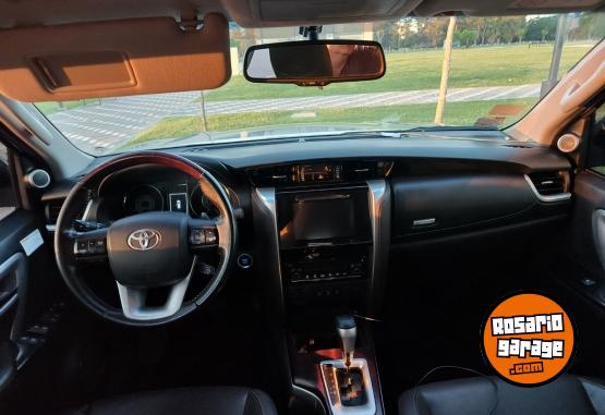 Camionetas - Toyota Sw4 srx 2016 Diesel 207000Km - En Venta