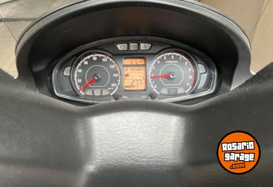 Motos - Suzuki Scooter Burgman 200 2018 Nafta 20000Km - En Venta