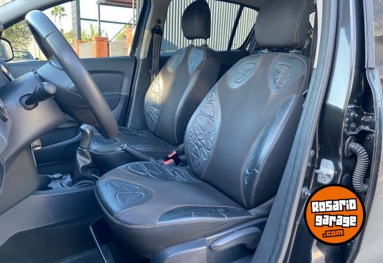 Autos - Renault Stepway dynamique 1.6 2015 Nafta 60000Km - En Venta