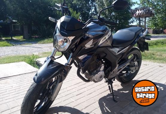 Motos - Honda CB 250 2020 Nafta 14400Km - En Venta