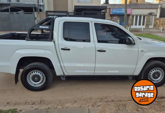 Camionetas - Volkswagen Amarok DC 2.0 TDI 140 CV 2017 Diesel 250000Km - En Venta