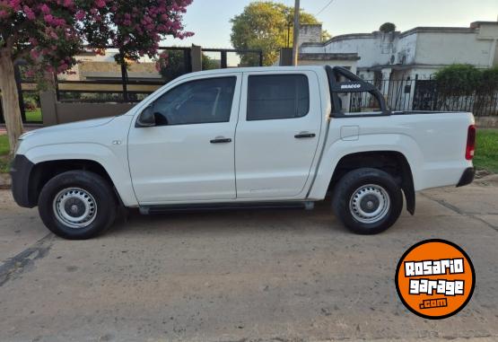 Camionetas - Volkswagen Amarok DC 2.0 TDI 140 CV 2017 Diesel 250000Km - En Venta