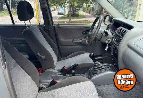 Camionetas - Suzuki Grand Vitara HDI 2004 Diesel 224000Km - En Venta