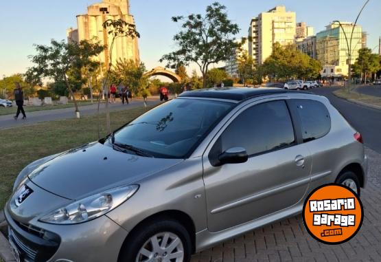 Autos - Peugeot 207 XT PREMIUN 2008 Nafta 104000Km - En Venta