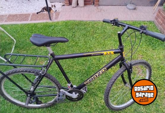 Deportes - Vendo bicicleta Venzo rodado 26 - En Venta