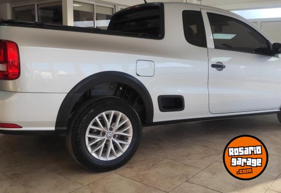 Camionetas - Volkswagen SAVEIRO 2017 Nafta 112743Km - En Venta