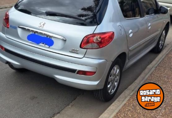 Autos - Peugeot 207 2011 Diesel 182000Km - En Venta