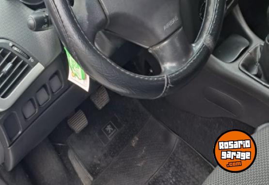 Autos - Peugeot 207 2011 Diesel 182000Km - En Venta