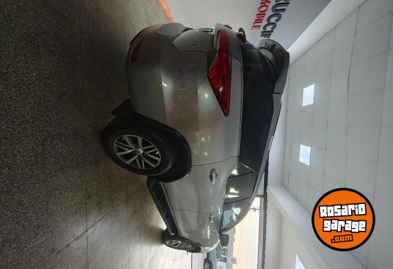 Camionetas - Toyota SW4 srx 2016 Diesel 178000Km - En Venta